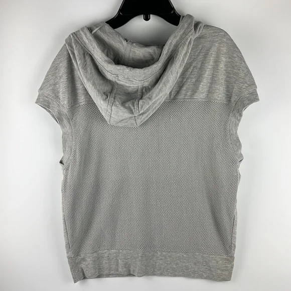 Yogalicious Hoodie Sz: Small - Picture 2 of 6